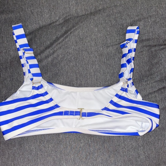Blue and white stripe bikini top - Picture 2 of 3